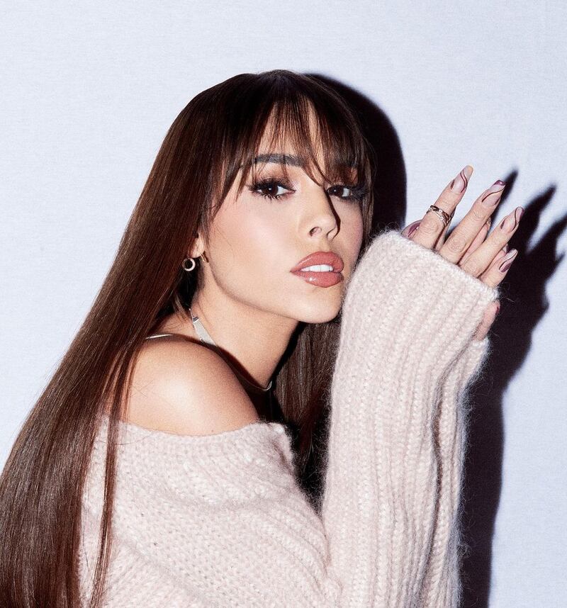 Un radical cambio de look mostró Danna Paola a todos sus seguidores en Instagram con un mensaje que pudiera ser su regreso a ‘Élite’.