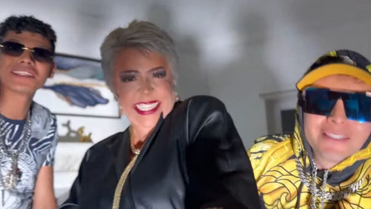 Verónica Gallardo estrena faceta como cantante.