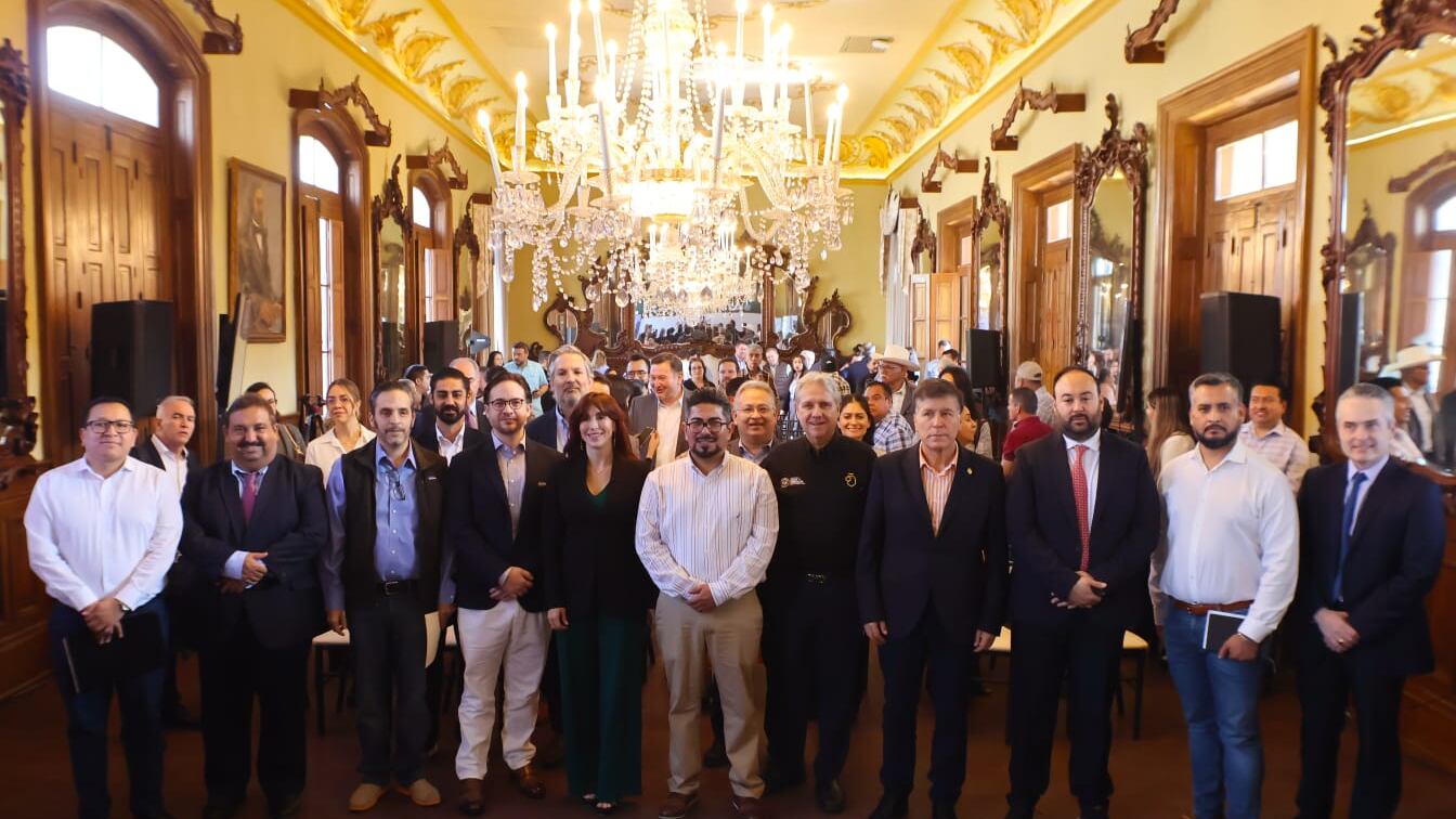 Con este acuerdo, se busca establecer compromisos concretos para garantizar la soberanía hídrica del país, priorizando el derecho humano al agua.