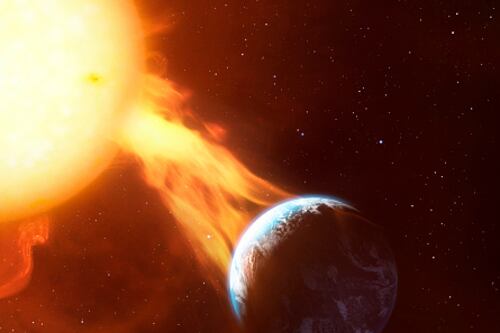NASA publica un video que muestra al Sol disparando partículas contra la Tierra: ¿Cómo estamos vivos después de esto?