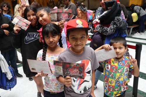 Pequeños mexicanos recibirán respuesta de Santa Claus y los Reyes Magos