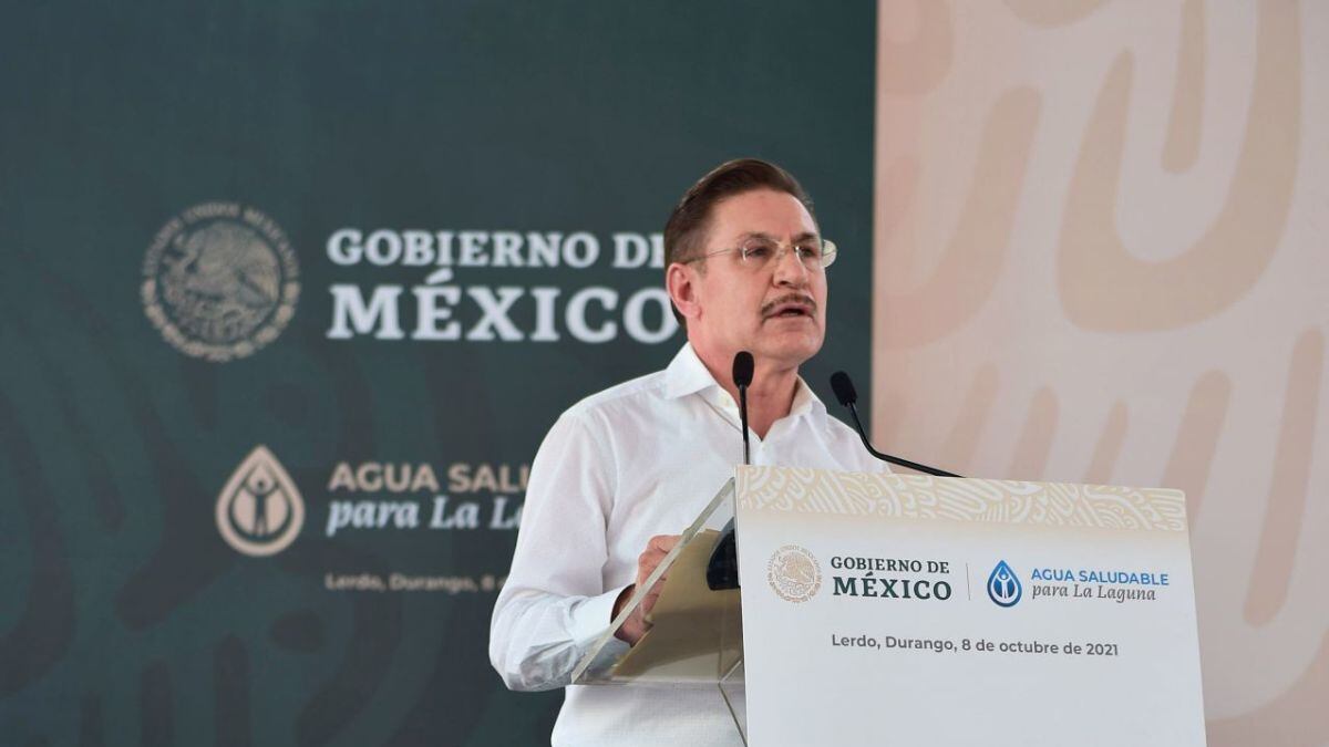 Investigan a José Rosas Aispuro Torres, exgobernador de Durango, como posible responsable por brote de meningitis.