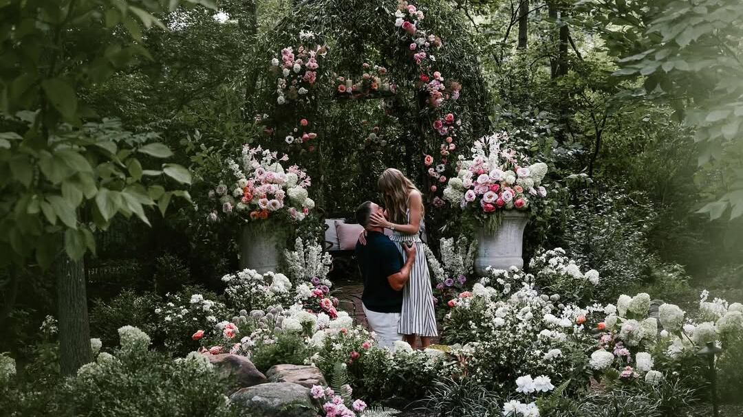 El costo del anillo que recibió Taylor Swift de Travis Kelce