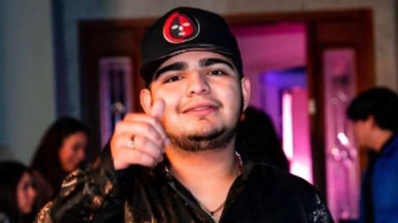 El cantante fue asesinado a balazos rumbo a Rosarito. (Especial)