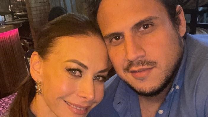 Vanessa Guzmán se da una nueva oportunidad en el amor y, a través de sus redes sociales mostró a su galán de telenovela.