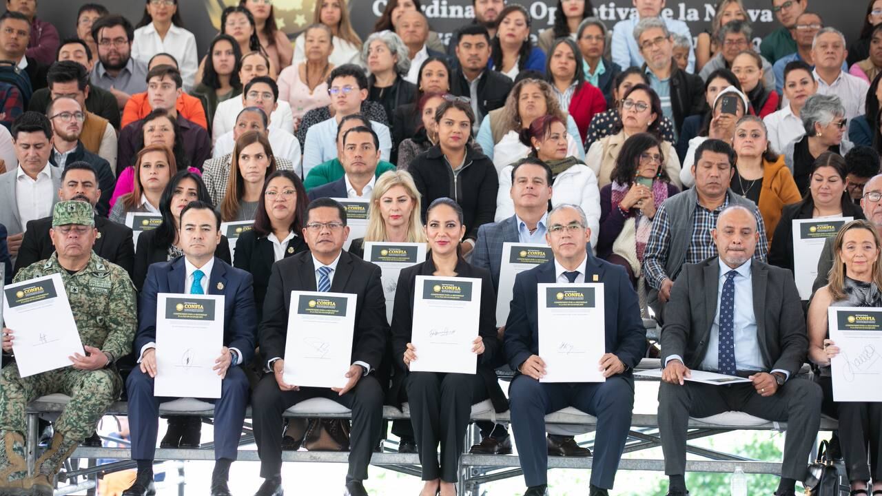 Firman plan de seguridad CONFIA.