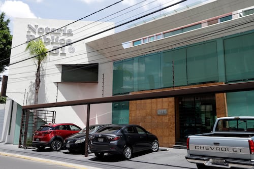 Usuarios exigen al Gobierno de CDMX la liberación de la Jornada Notarial 2026