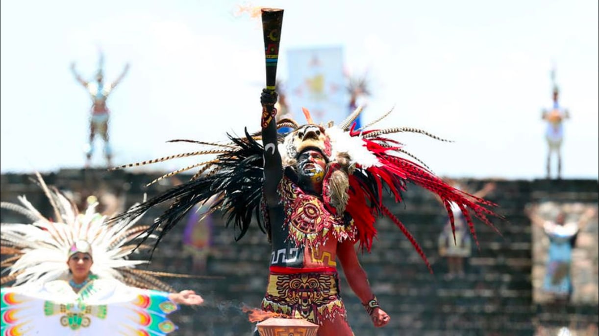 El fuego panamericano se encendió en las Pirámides de Teotihuacán.