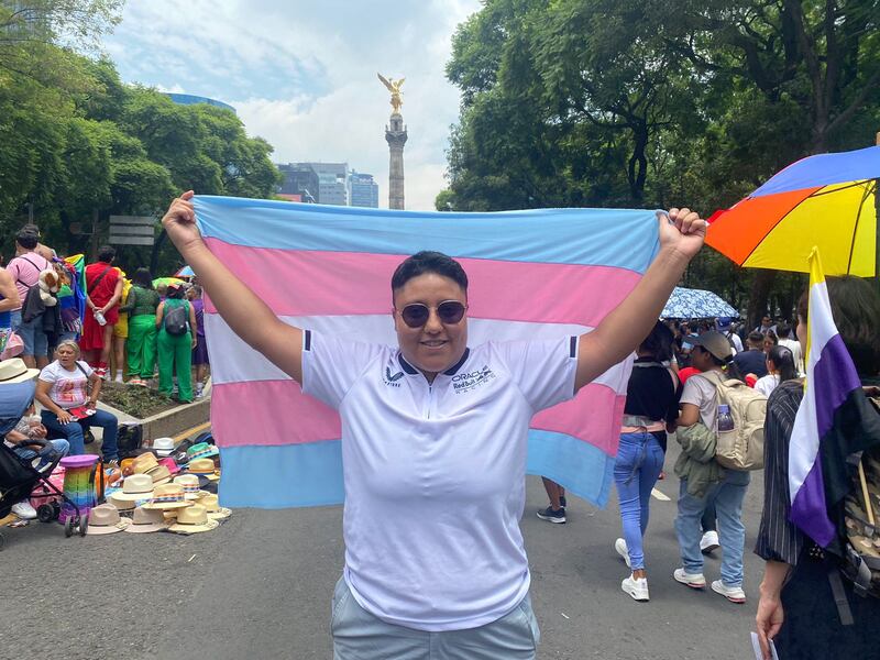 marcha del orgullo LGBT+ 2024 en CDMX