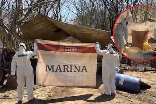 Semar y FGR destruyen laboratorio clandestino con 600 kg de metanfetamina