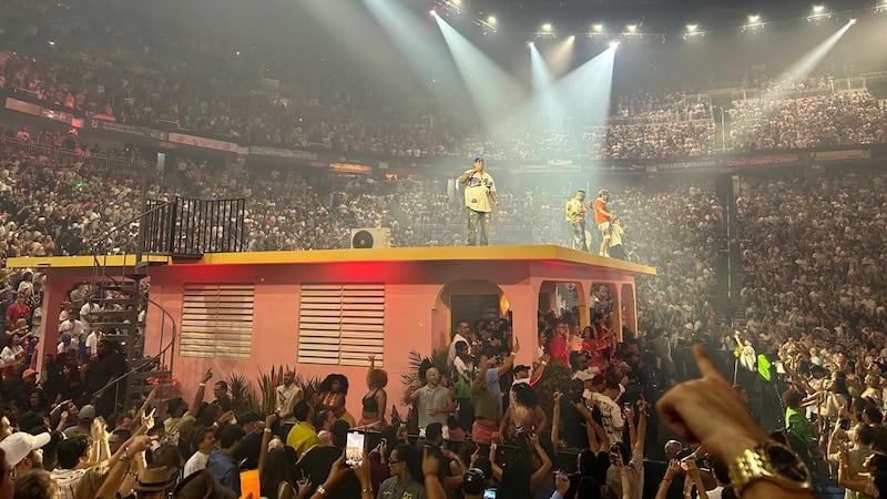 ¿Cambios y quejas por boletos para Bad Bunny? Esto causó la incorporación de “La Casita”