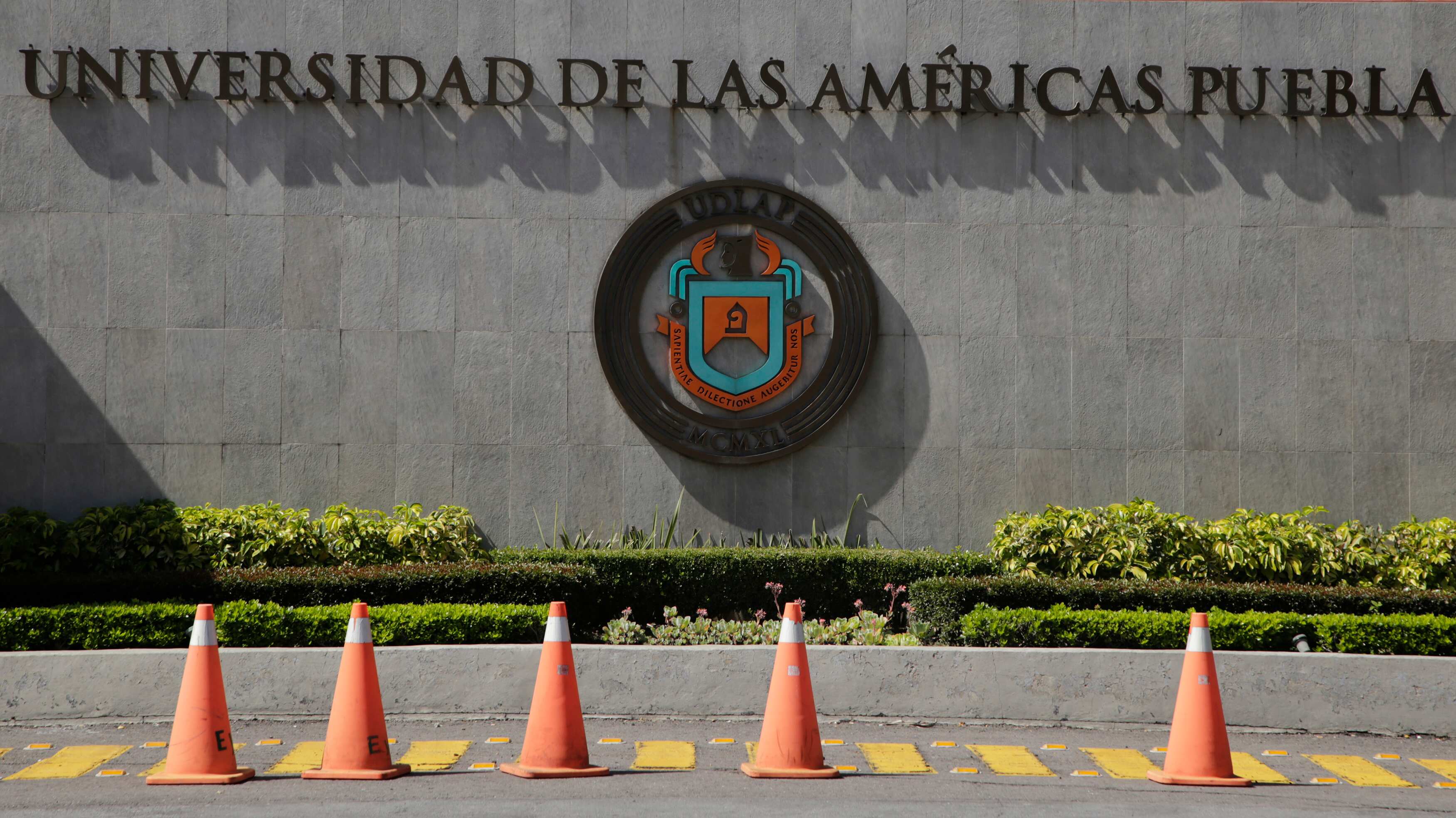 Juez ordena devolver campus de la Udlap a fundación Jenkins