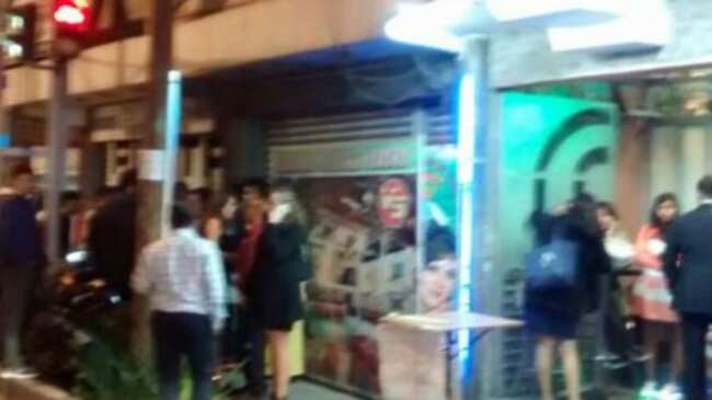 El comando despojó a todos los invitados de sus pertenencias