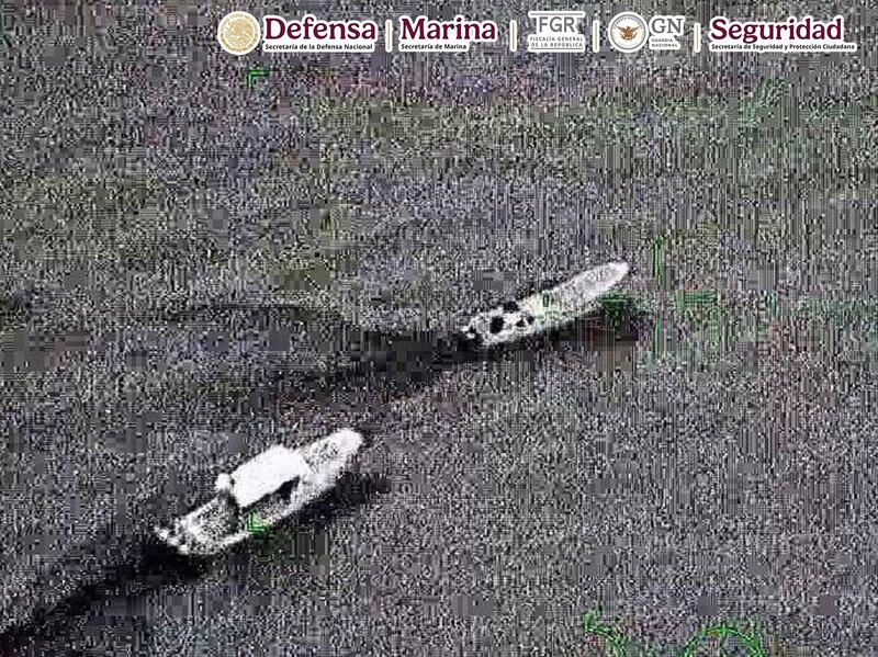 Detienen a extranjeros con 2 toneladas de cocaína en Oaxaca