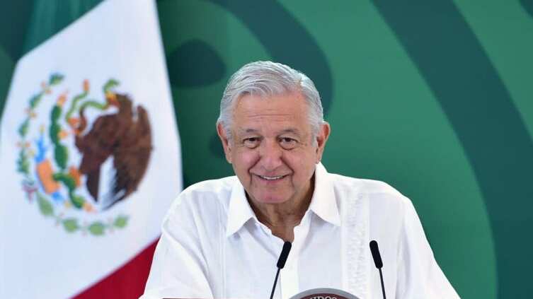 Andrés Manuel López Obrador durante la conferencia de prensa en Los Cabos