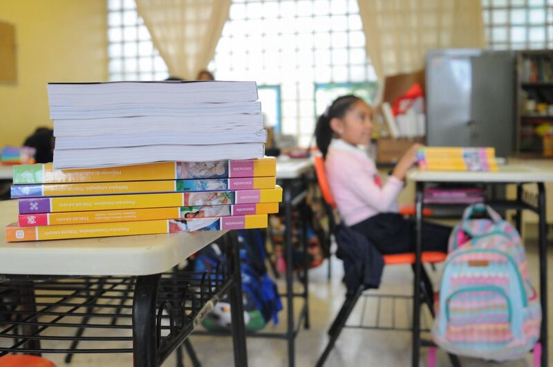 Más de 29 millones de alumnos regresaron a clases este lunes. (Cuartoscuro)