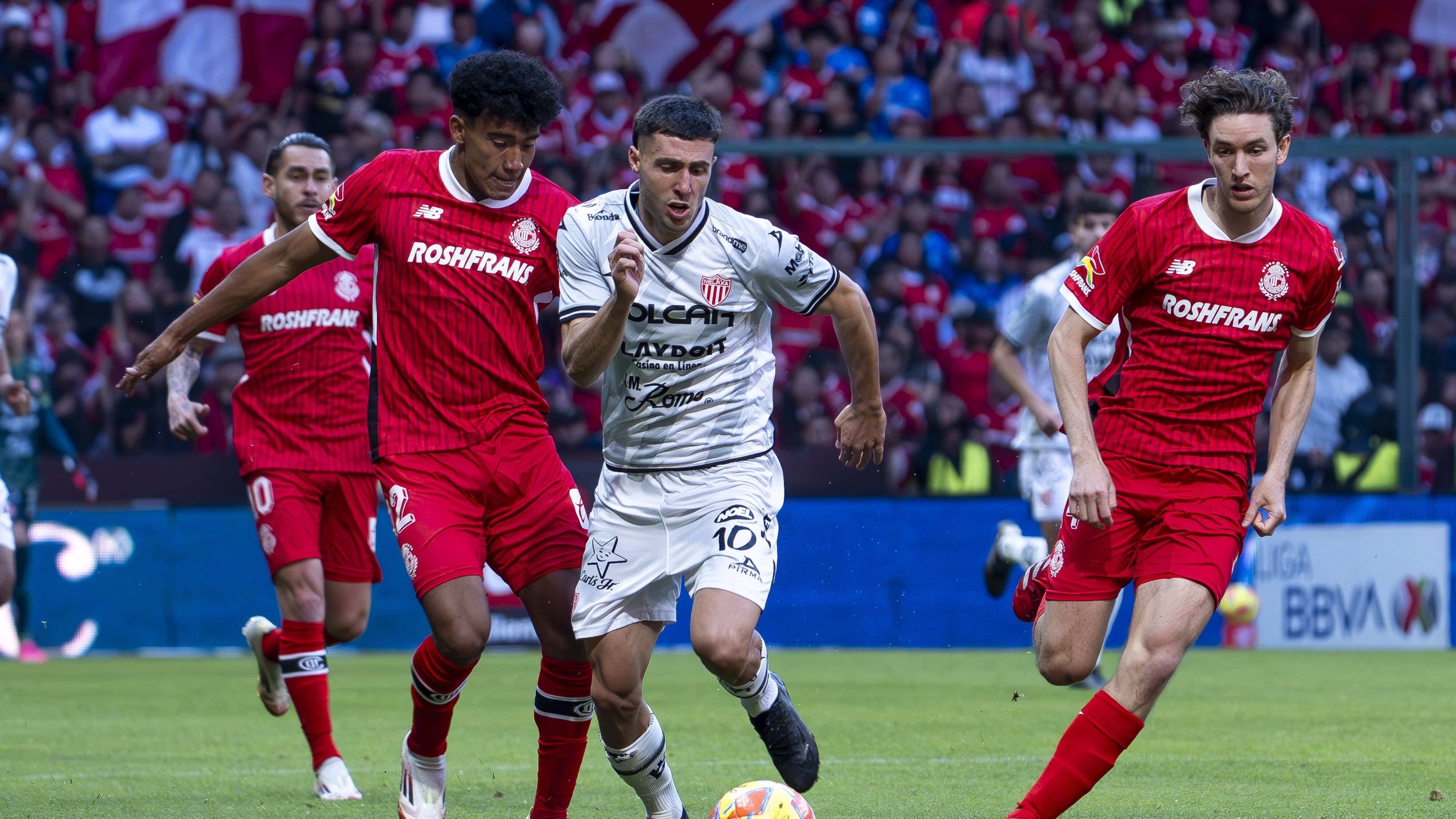 América va por joya del Toluca.