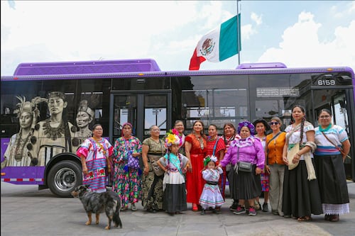 Clara Brugada presenta ruta de heroínas indígenas en CDMX… apuesta por electromovilidad
