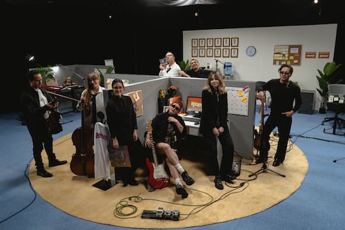 No te pierdas Grabando en la Oficina, un nuevo espacio donde los artistas compartirán su música con autenticidad