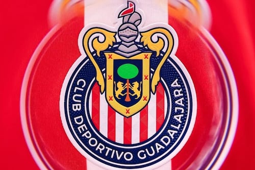 Inicia la renovación: Llega a Guadalajara el que será el primer refuerzo de Chivas