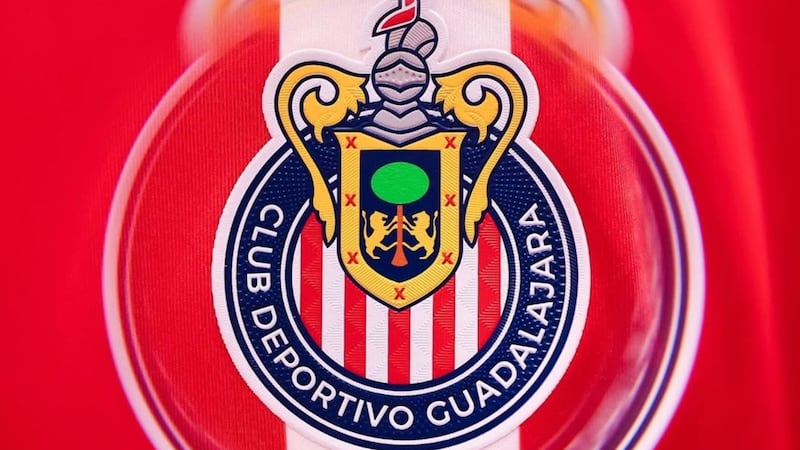 Inicia la renovación: Llega a Guadalajara el que será el primer refuerzo de Chivas