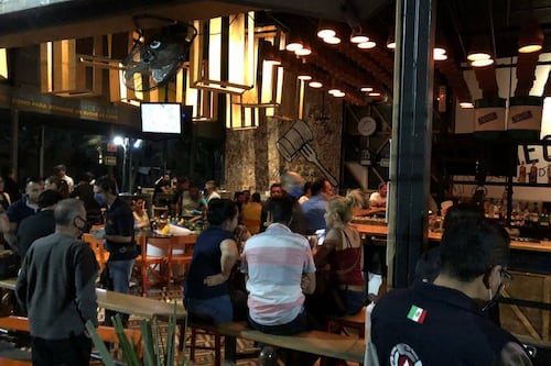 Jalisco se alista para reabrir antros y bares