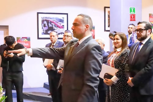 La 4T avanza en tribunales laborales: Gonzalo Espina asume magistratura en el TFCA