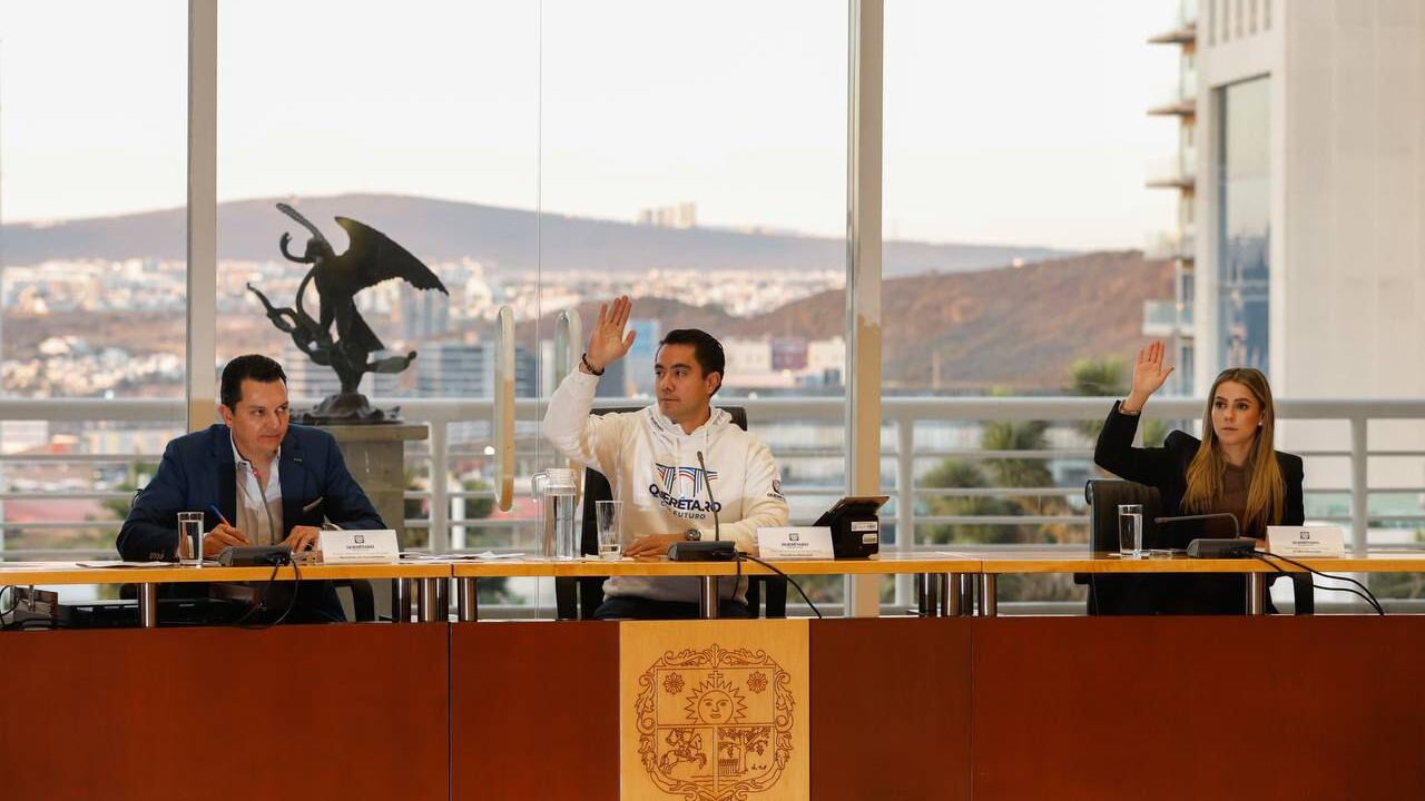 Uno de los apoyos contempla mil pesos al mes.