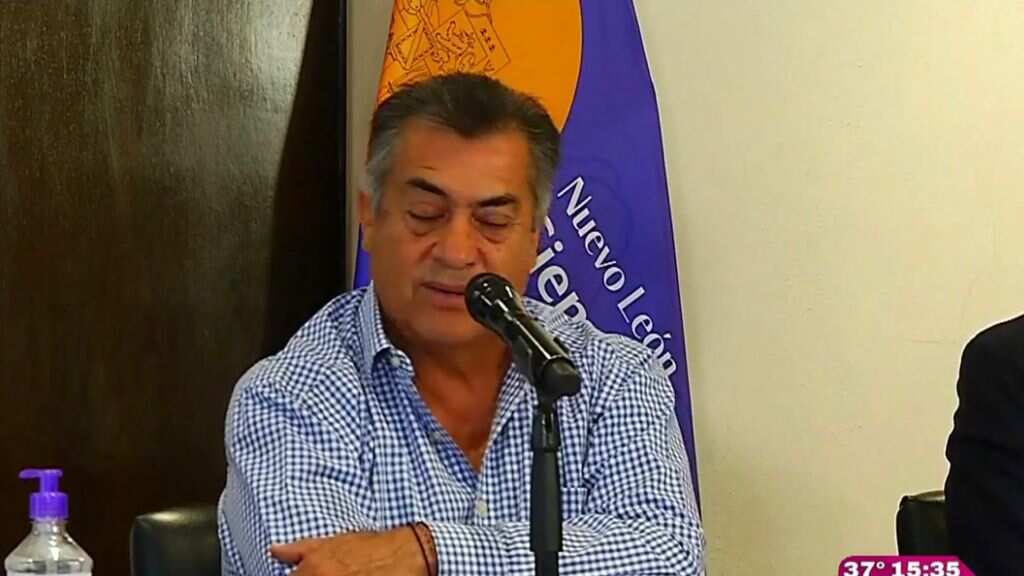 El Bronco dijo que no está para dar consejos