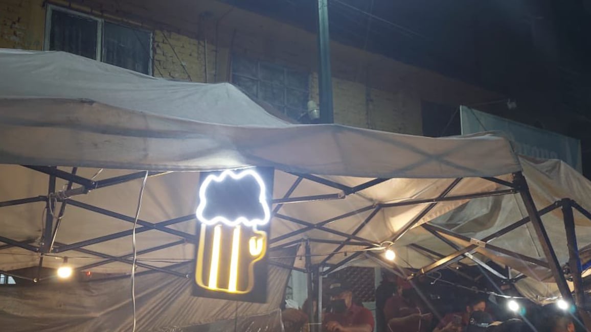 Las "chelerías" abundan en la CDMX.