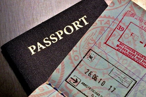 Reino Unido prohibe el ingreso al país a familias de estudiantes extranjeros