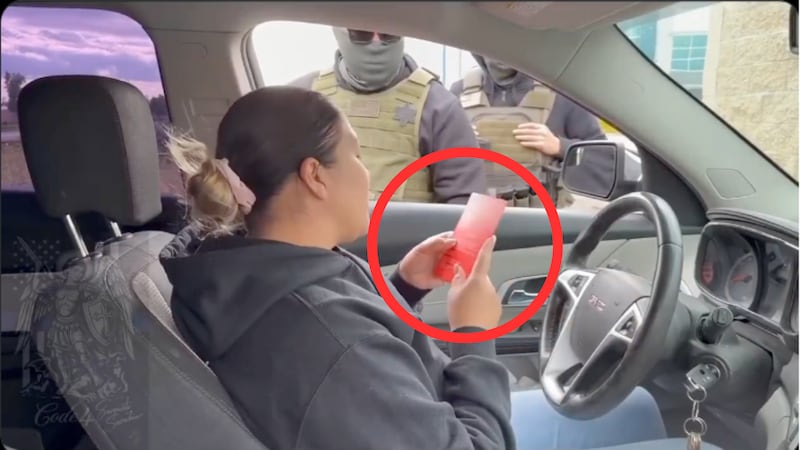 ¿Te detuvo ICE? Esta es la forma rápida y fácil de evitar un arresto ilegal en EE. UU.