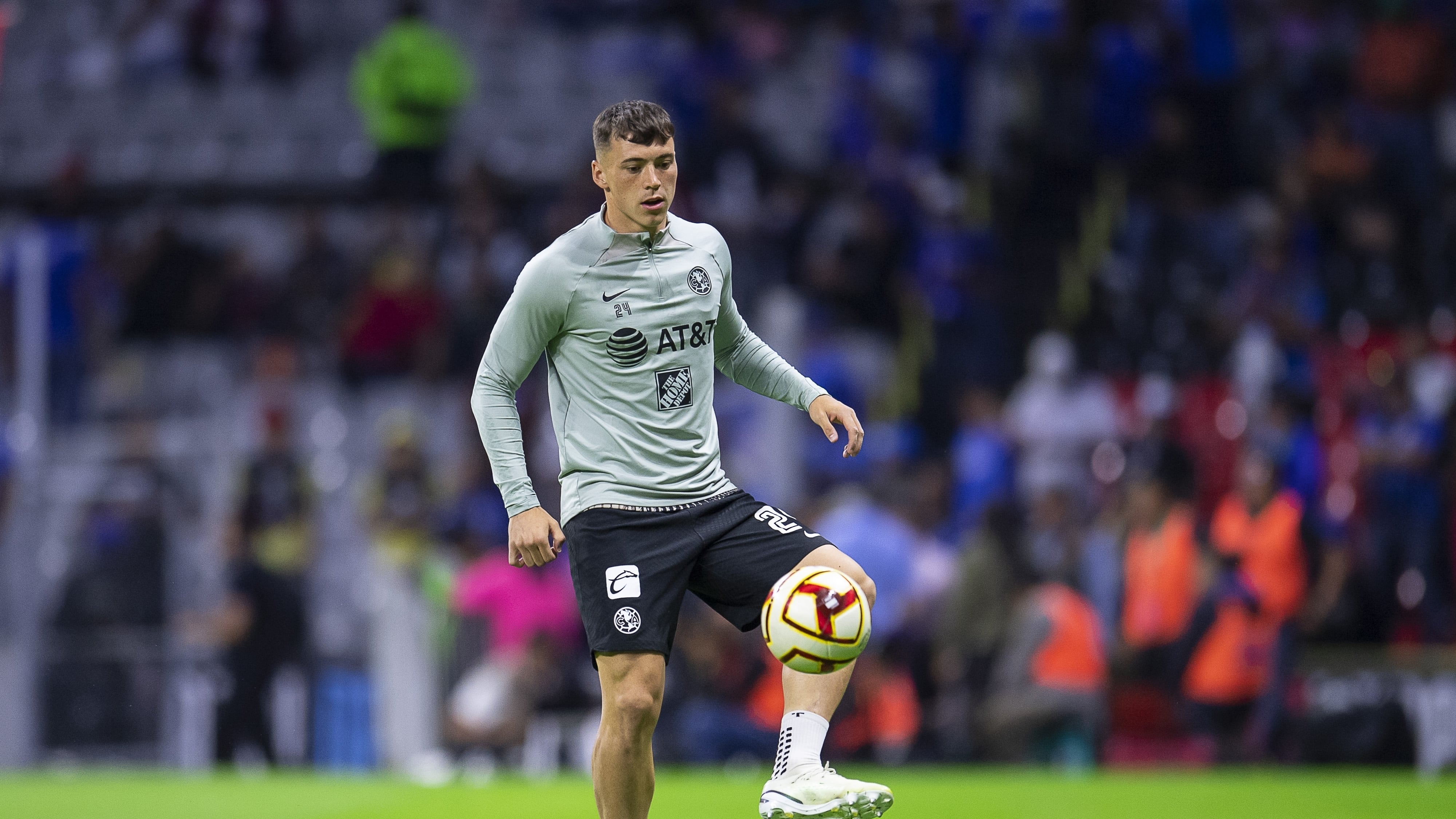 Federico Viñas destacó la importancia del Clásico capitalino.