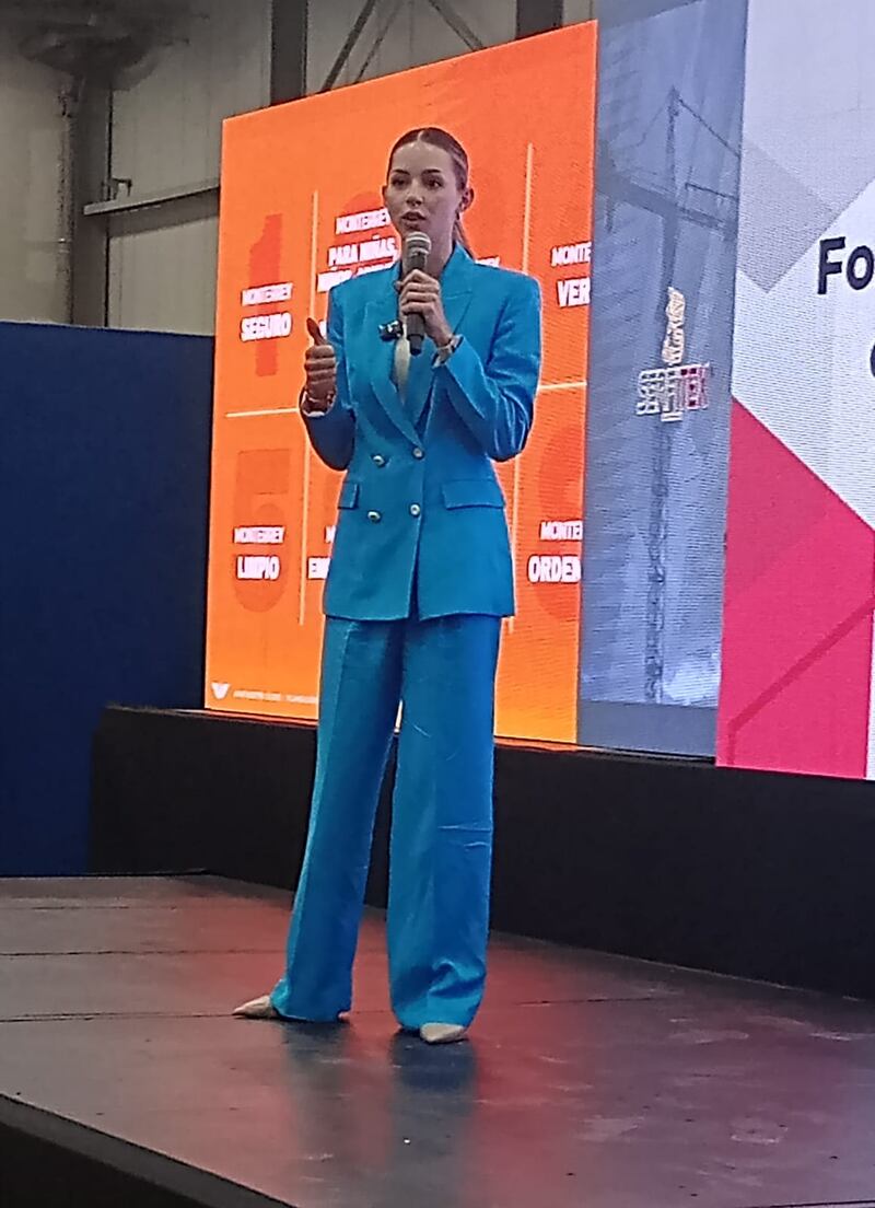 Mariana Cantú ve con buenos ojos la construcción de segundos pisos en algunas avenidas.