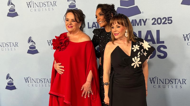 Así fue la emotiva alfombra roja del Latin Grammy a la Excelencia Musical en Las Vegas