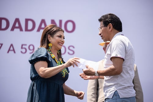 ¿Tienes entre 57 y 59 años? Así puedes recibir el Ingreso Ciudadano Universal de Clara Brugada