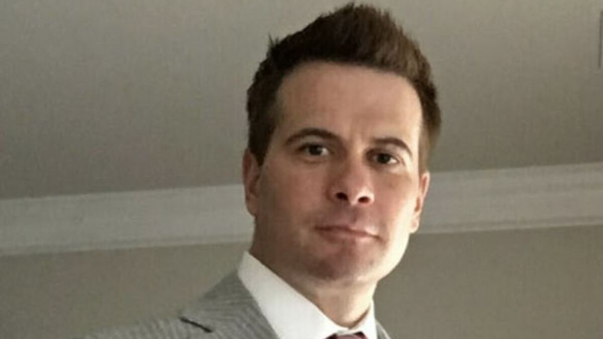 Dan 30 años de cárcel a exagente de la CIA por abusos en la Embajada de EE.UU. en CDMX