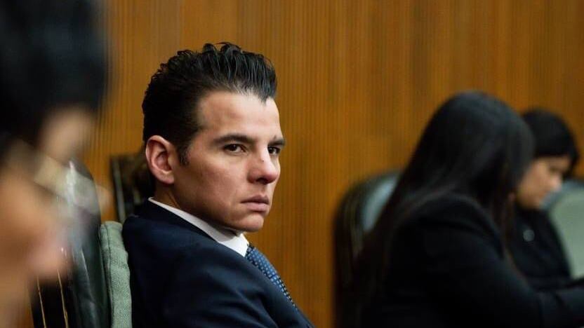 Flores espera convencer a otros actores políticos.