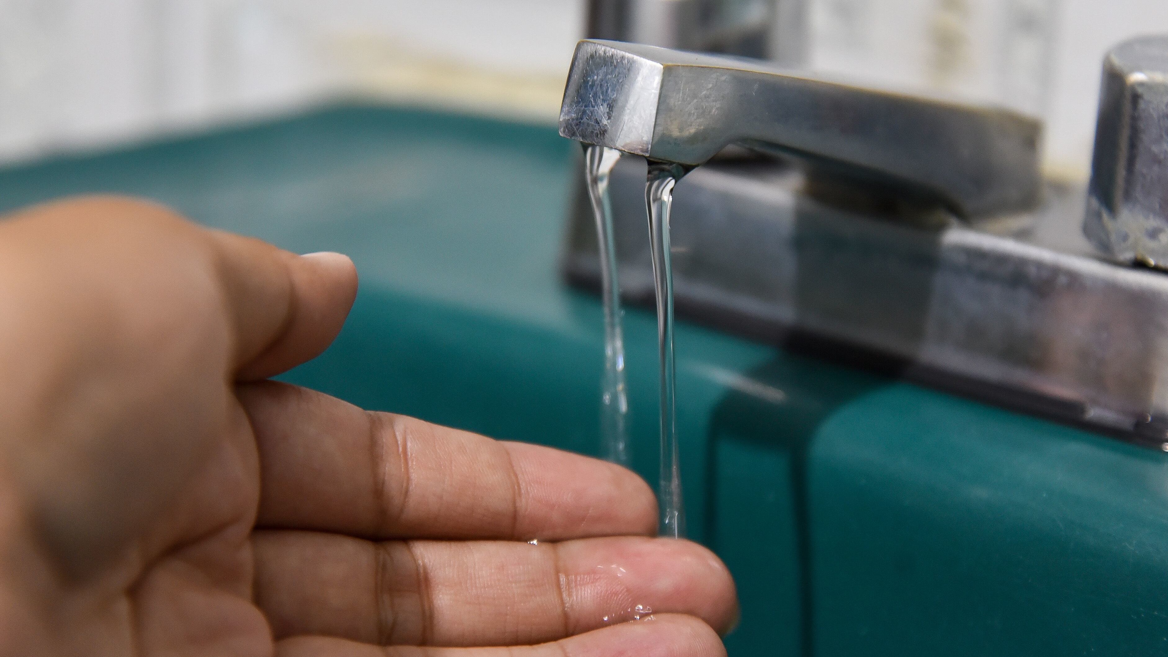 Fraccionamientos irregulares serán dotados de agua con nueva ley en Guanajuato si acatan nuevas condiciones.