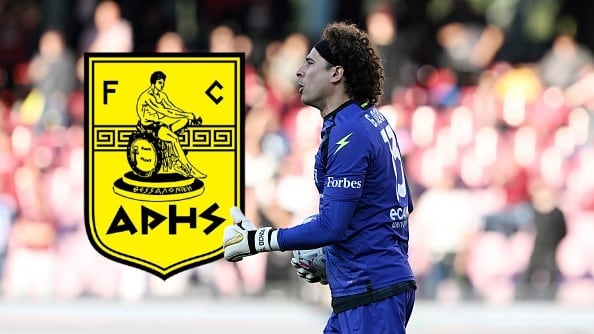 Memo Ochoa al Aris Salónica