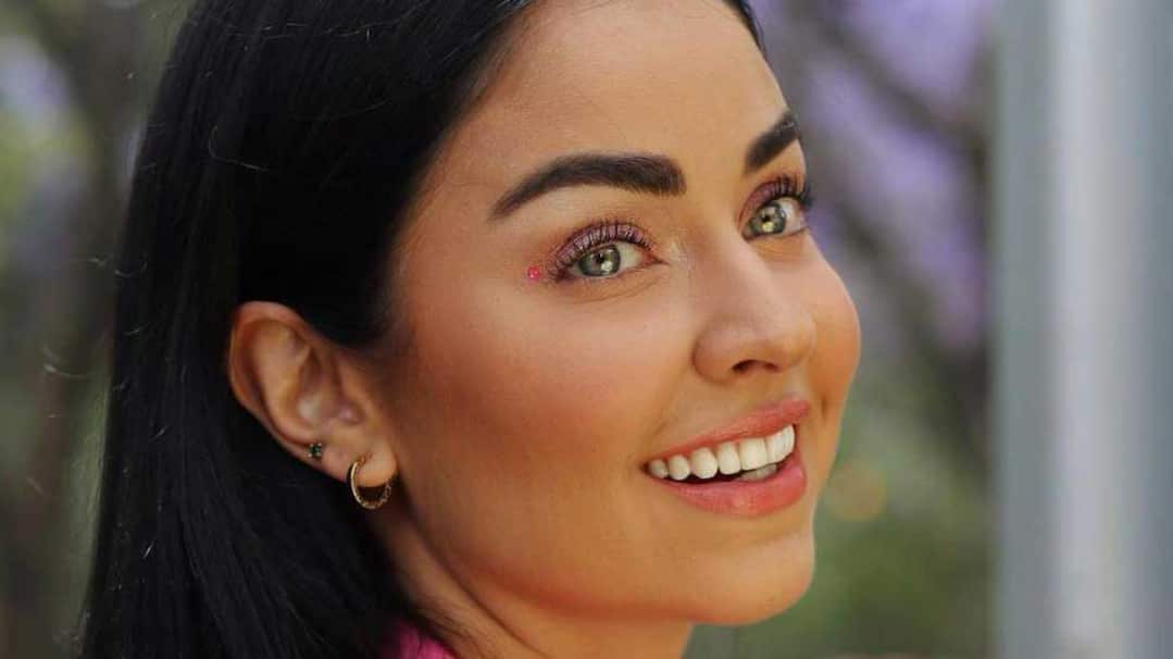 Claudia Martín en "Fuego ardiente"