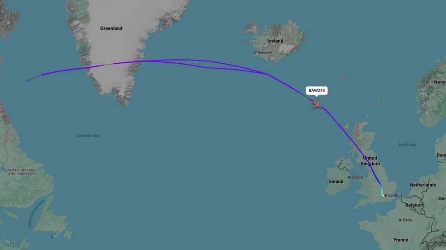Los viajeros pasaron cerca de ocho horas en el aire para terminar nuevamente en Londres, sin tocar territorio mexicano.