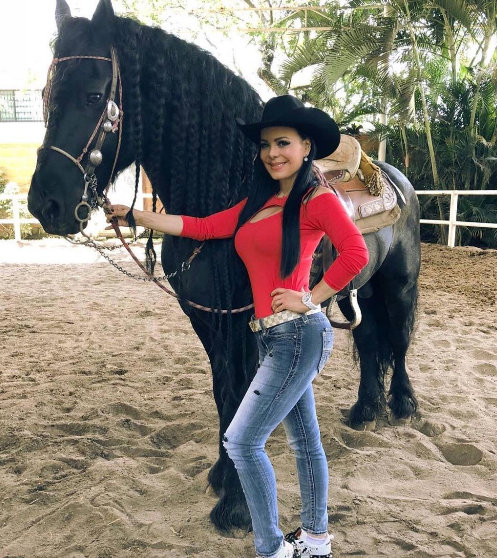 Maribel Guardia celebra 60 años con fotos desnuda – Publimetro México