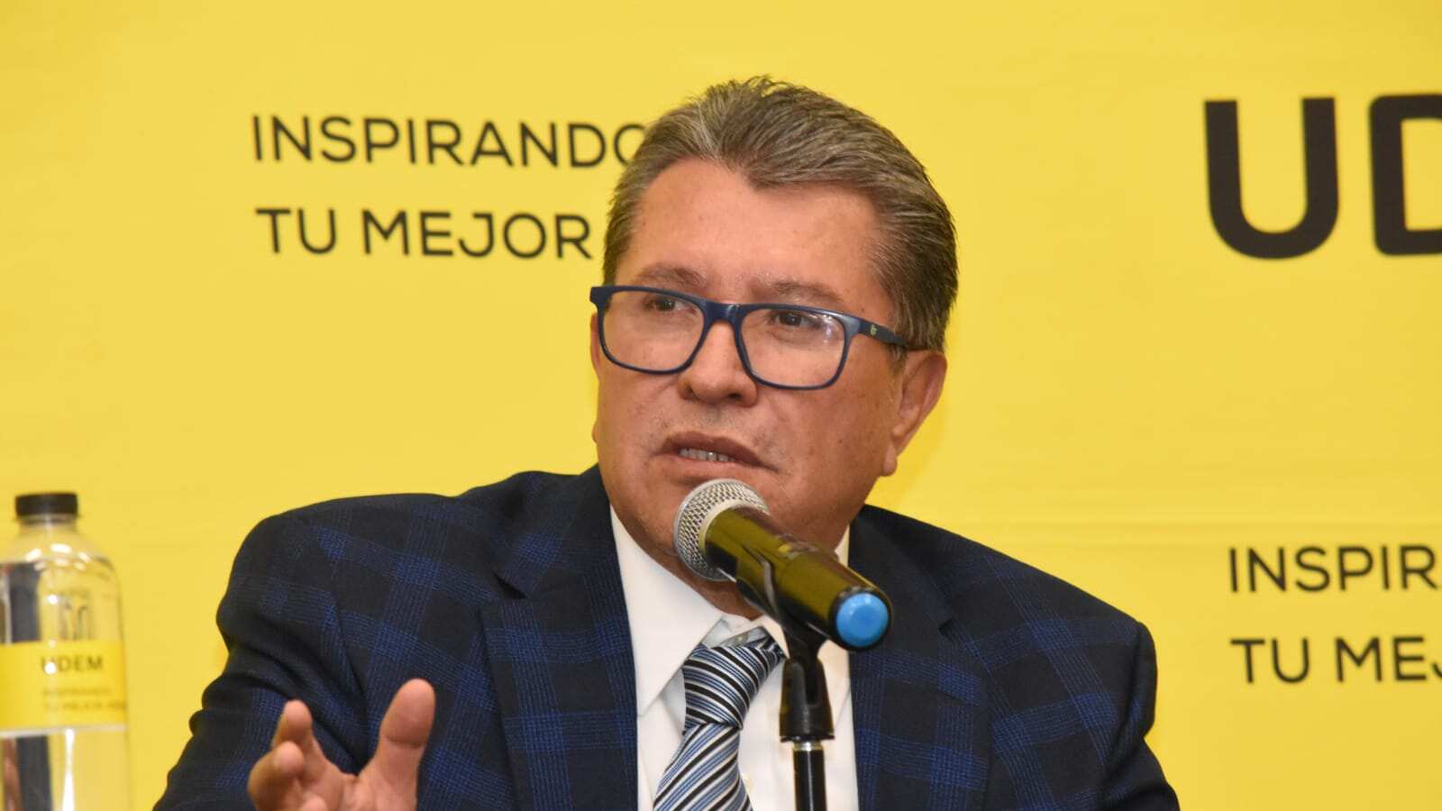 Monreal señaló que el piso está disparejo en la contienda a la candidatura presidencial.