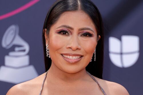 Yalitza Aparicio posa sin ropa para reconocida revista