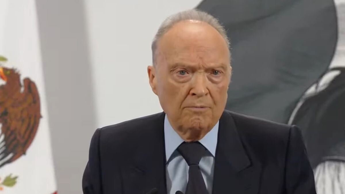 FGR abre investigación contra Peña Nieto por caso Pegasus y presuntos sobornos