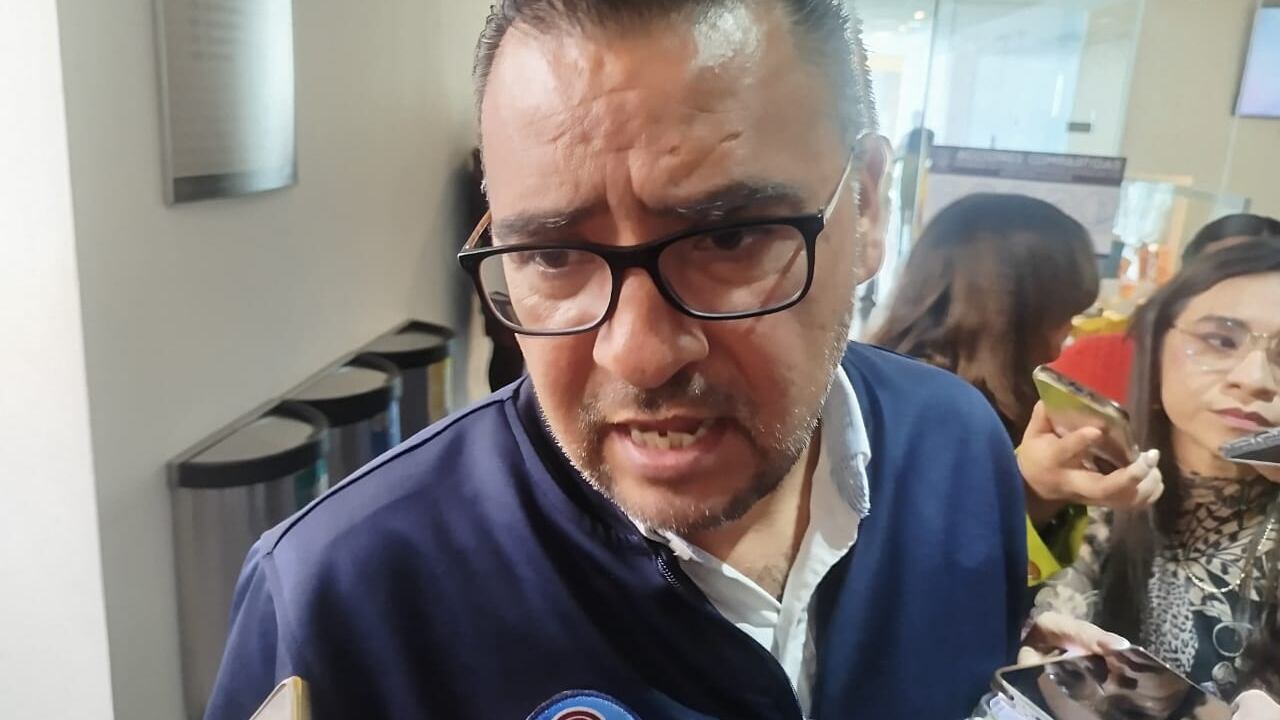 Baja deserción escolar en Colegio de Bachilleres; 39 mil estudiantes cierran ciclo en diciembre