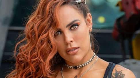 Sara Corrales, la compañera de Gabriel Soto, paraliza la red en bikini