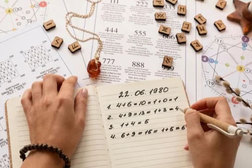 Entre estrellas y números: claves para sintonizar