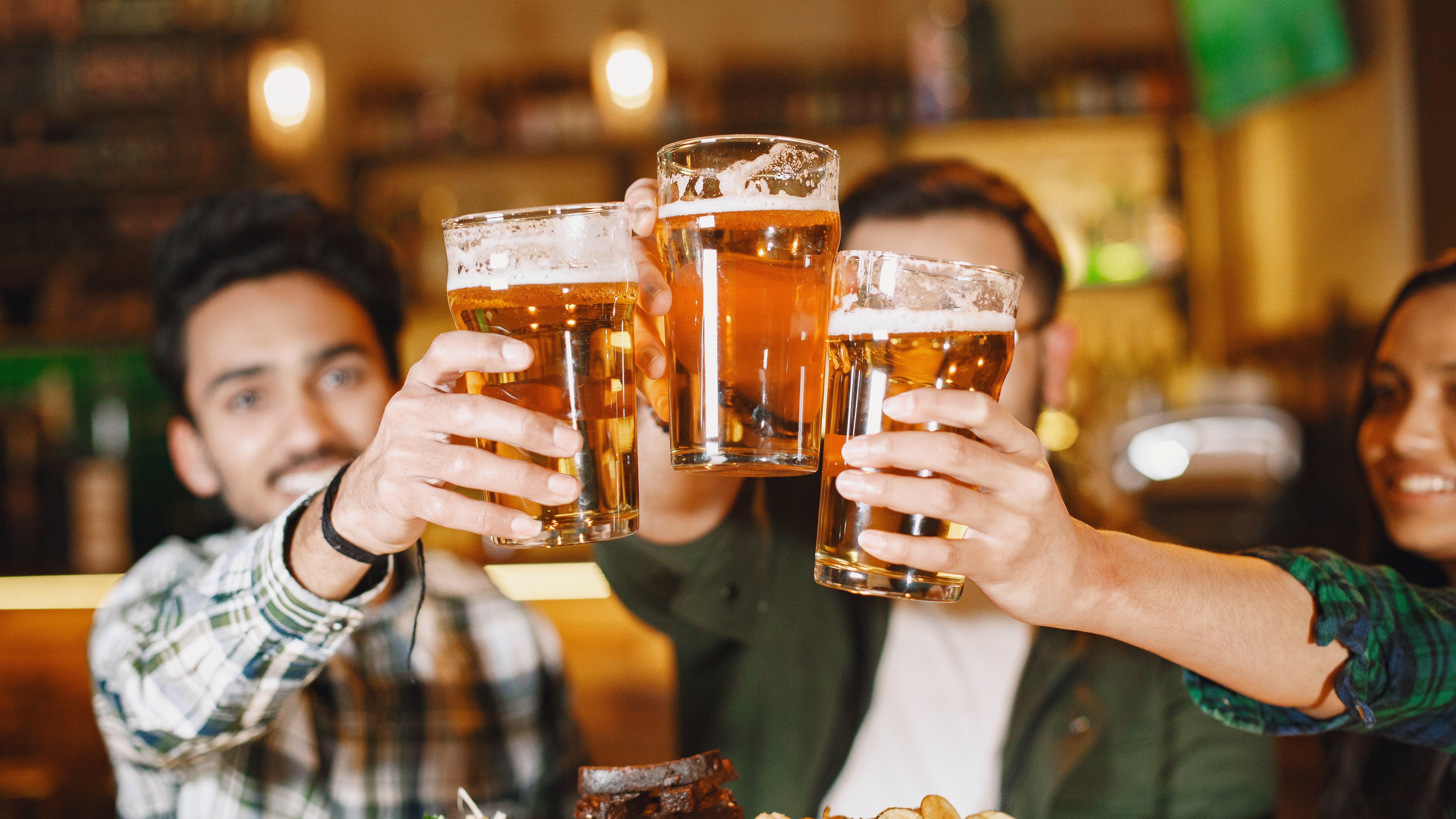 La producción de cerveza en México representa el 7.2 % del volumen global y genera más de 700 mil empleos. Más allá de ser una bebida, es un símbolo de identidad nacional, sustentabilidad y transformación social